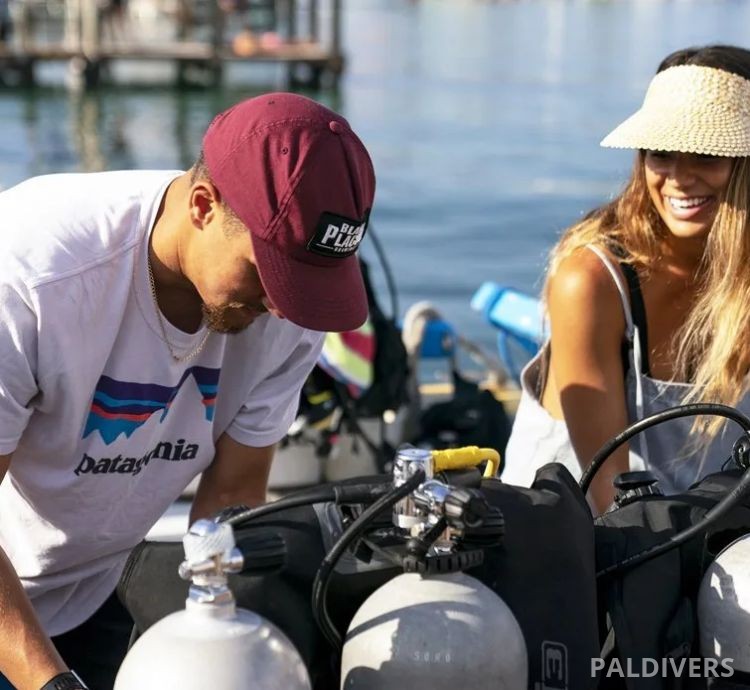 دورة تخصص صيانة معدات الغوص – PADI Equipment Specialist