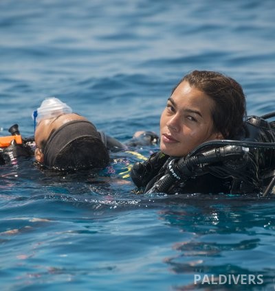 برنامج مرشد غوص المدمج – EFR + Rescue Diver + Divemaster 4